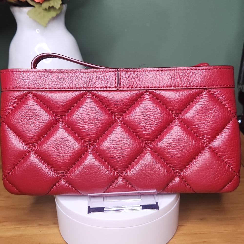 Kate Spade Quilted Red Leather Wristlet with Strap EUC - Picture 3 of 9